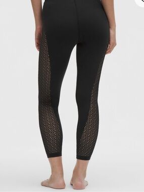 LULULEMON reveal knit Black High-Waist Leggings size panels size 8